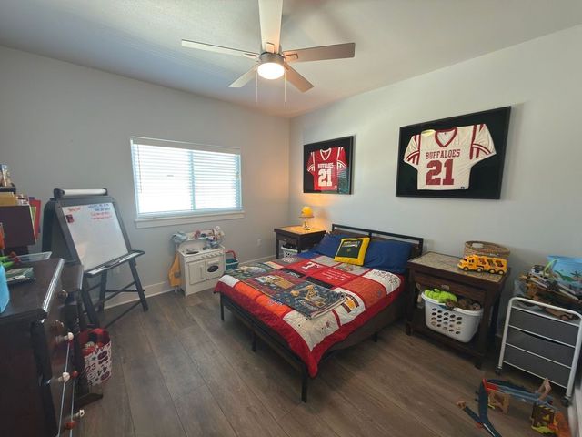 2106 S Young St, Rockport, TX 78382