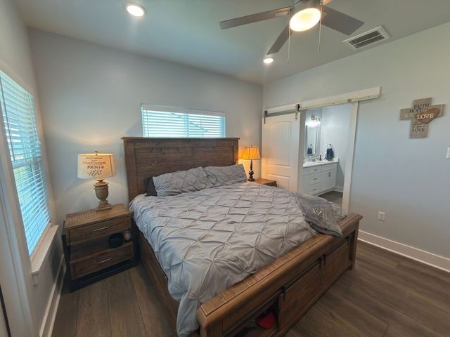 2106 S Young St, Rockport, TX 78382
