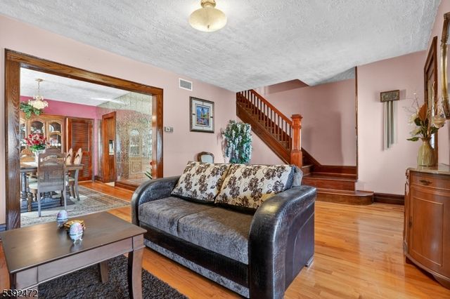 1010 Falls Ter, Union Twp., NJ 07083