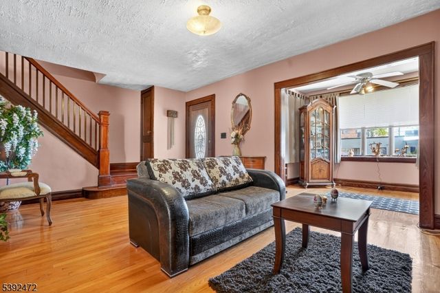 1010 Falls Ter, Union Twp., NJ 07083