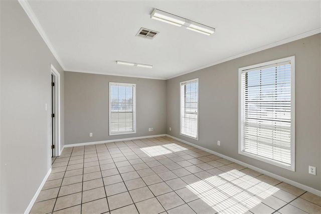 320 Cypress St, Sulphur, LA 70663