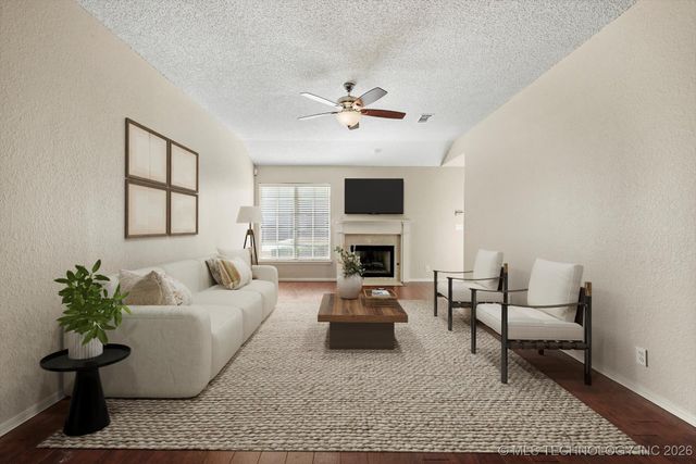 8323 E 81st Place, Tulsa, OK 74133