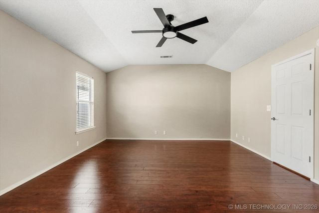 8323 E 81st Place, Tulsa, OK 74133