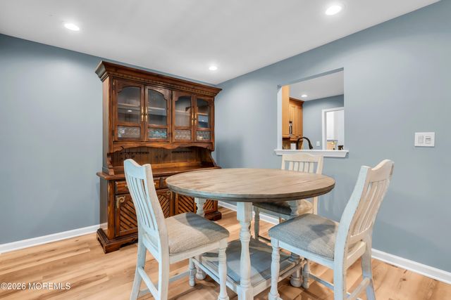 14 Evergreen Court, Freehold, NJ 07728
