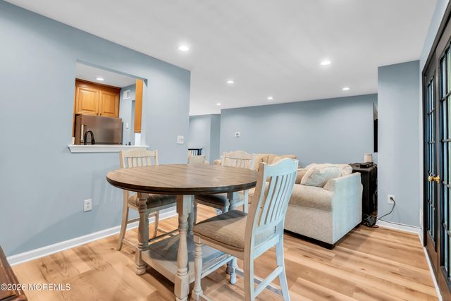14 Evergreen Court, Freehold, NJ 07728