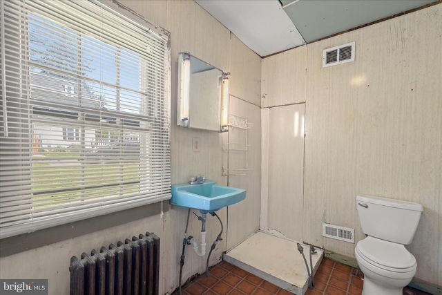 3940 SYKESVILLE RD, Finksburg, MD 21048