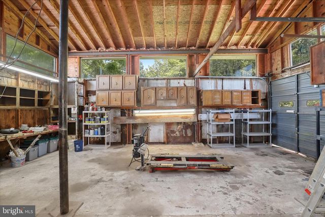 3940 SYKESVILLE RD, Finksburg, MD 21048