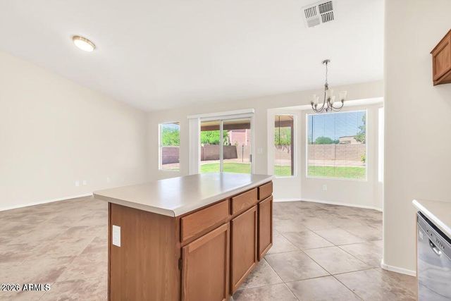 5910 W COMMONWEALTH Avenue, Chandler, AZ 85226