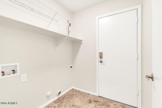 5910 W COMMONWEALTH Avenue, Chandler, AZ 85226