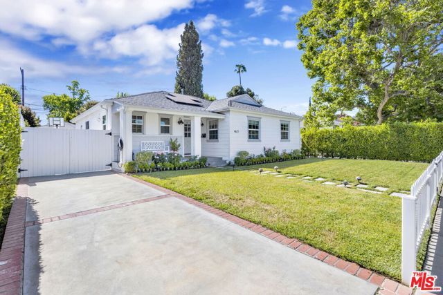 4621 Allott Avenue, Sherman Oaks, CA 91423