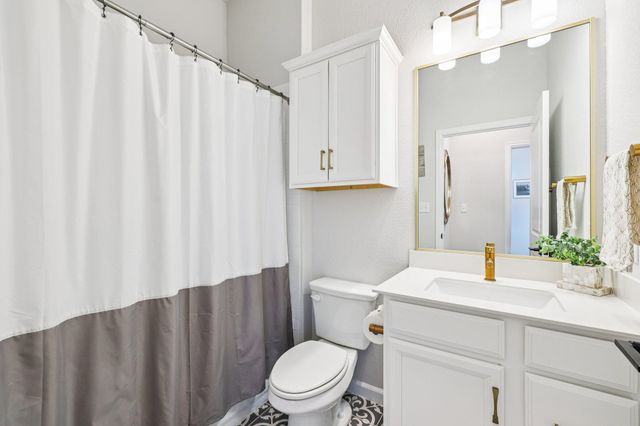 118 Cibolo Creek LOOP, Bastrop, TX 78602