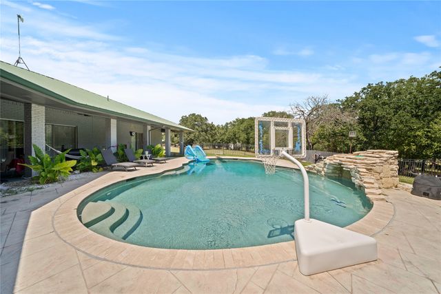 1640 Blair Drive, Cleburne, TX 76031