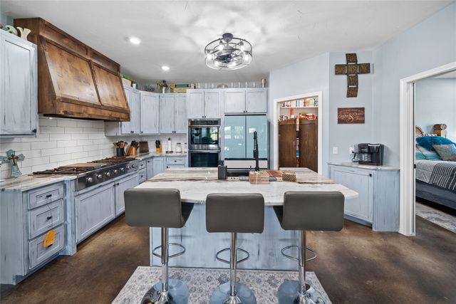 1640 Blair Drive, Cleburne, TX 76031