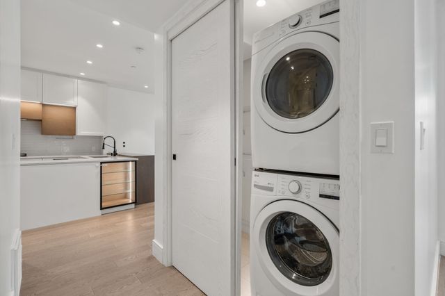 69 Walnut Street 7, Brookline, MA 02445