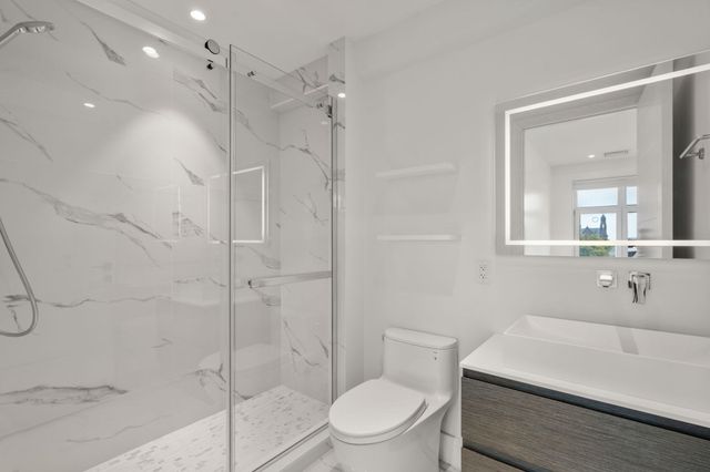 69 Walnut Street 7, Brookline, MA 02445