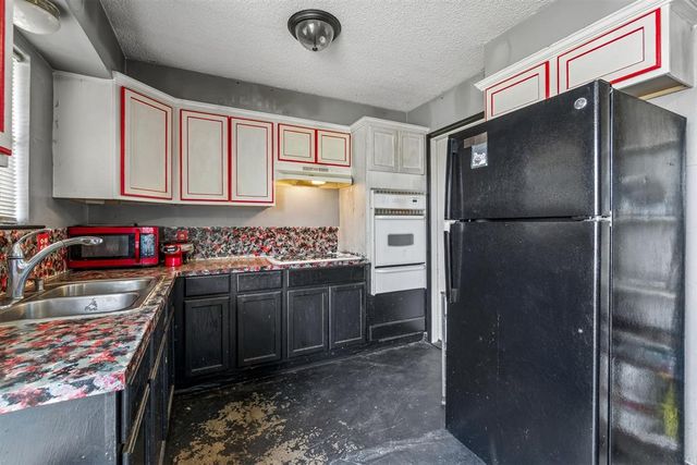 705 S Howard Avenue, Oklahoma City, OK 73160