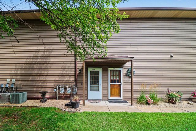 2227 Pinehurst Street, Stillwater, MN 55082