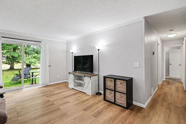 2227 Pinehurst Street, Stillwater, MN 55082