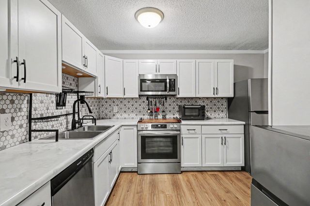 2227 Pinehurst Street, Stillwater, MN 55082