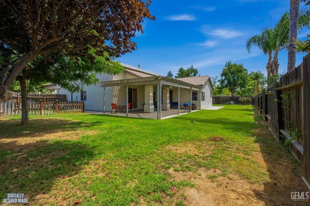 7202 Boulder Falls Court, Bakersfield, CA 93312