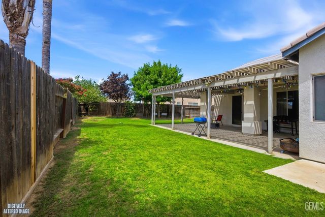 7202 Boulder Falls Court, Bakersfield, CA 93312