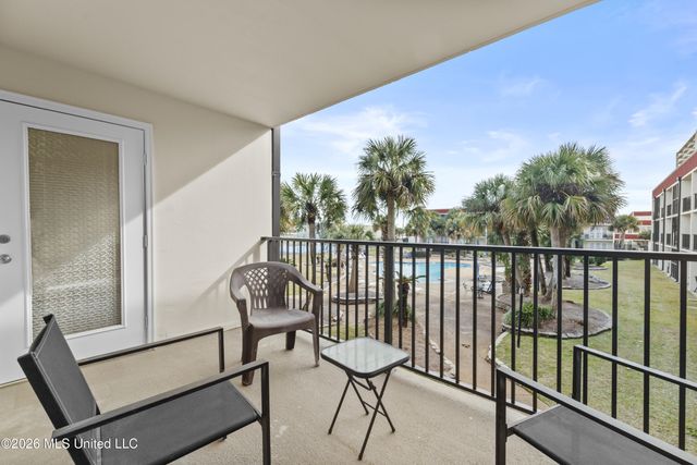 2046 Beach Boulevard, D206, Biloxi, MS 39531