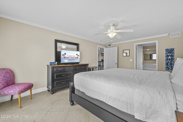 2046 Beach Boulevard, D206, Biloxi, MS 39531