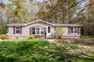 1448 W Sian Drive, Sanford, MI 48657