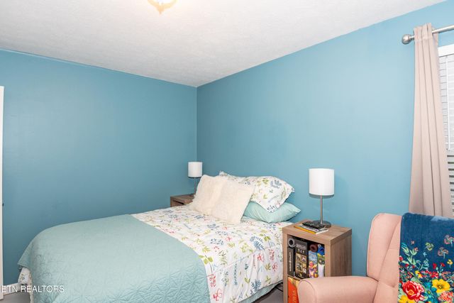 109 Ivy Lane, Clinton, TN 37716