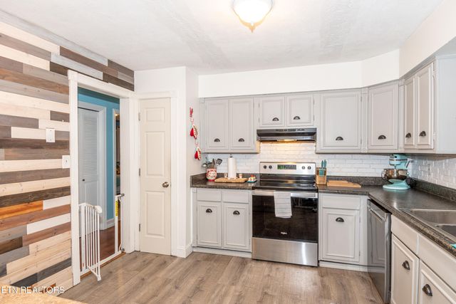 109 Ivy Lane, Clinton, TN 37716