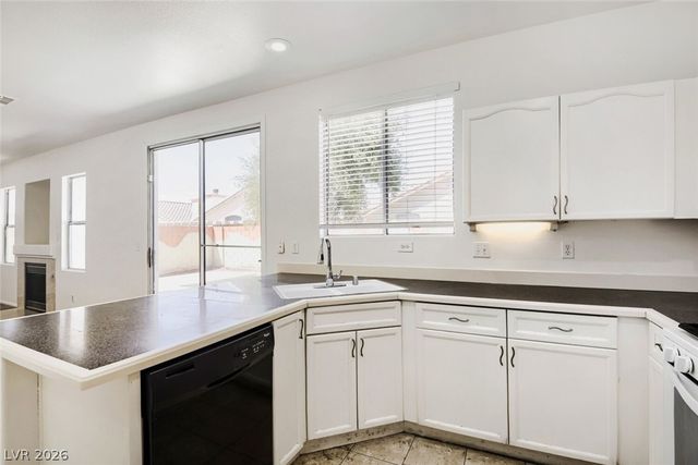 922 Country Skies Avenue, Las Vegas, NV 89123