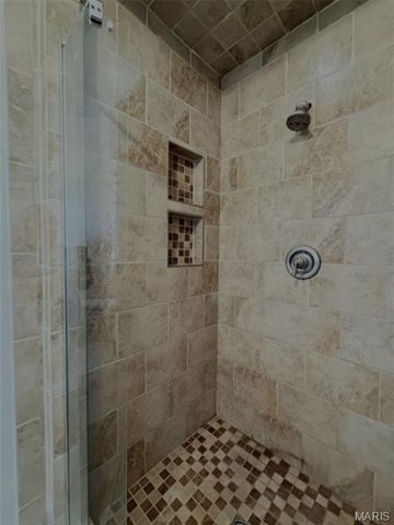 1401 Hull Valley Drive, Waynesville, MO 65583