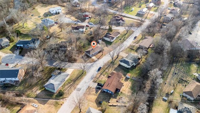 1401 Hull Valley Drive, Waynesville, MO 65583