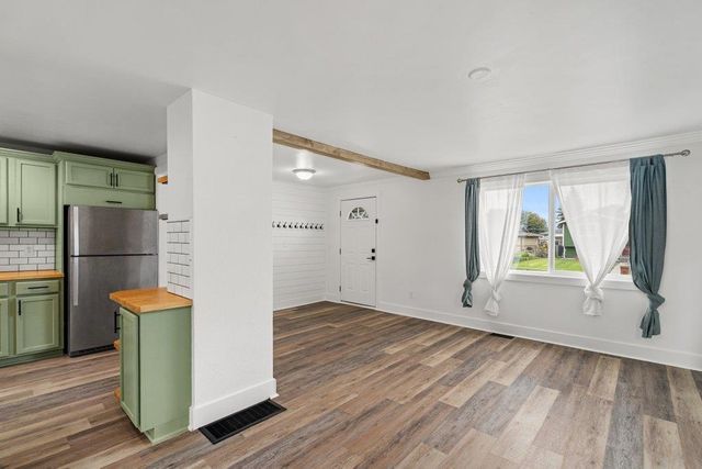 2311 E Rich Ave, Spokane, WA 99207