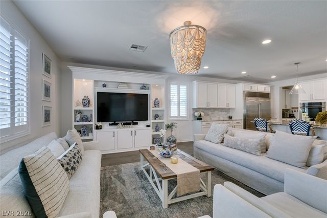 12314 Kings Eagle Street, Las Vegas, NV 89141