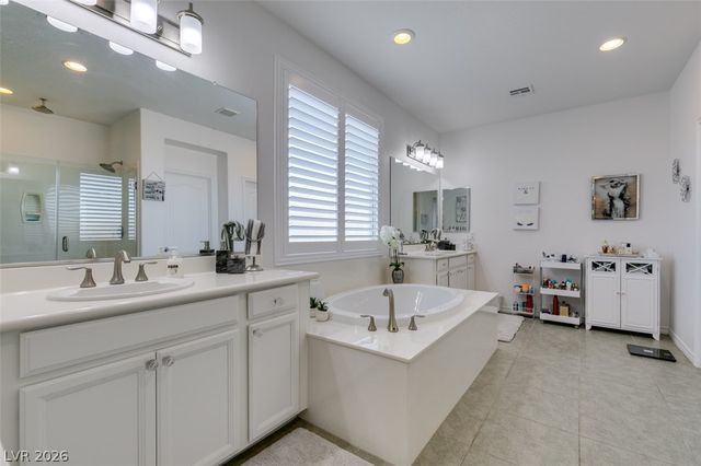 12314 Kings Eagle Street, Las Vegas, NV 89141