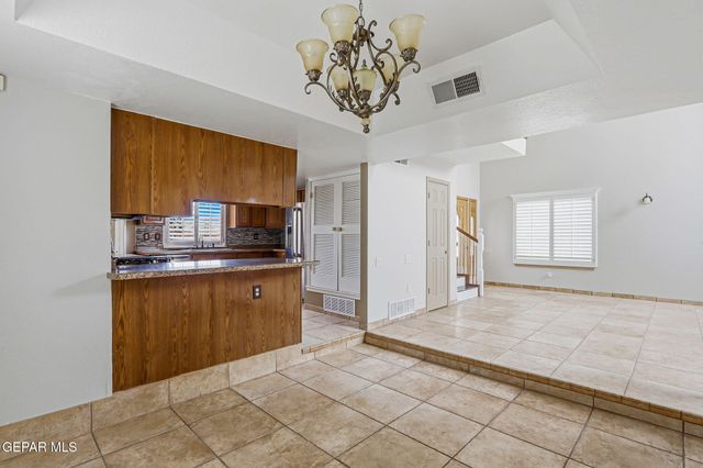 2524 MEMPHIS Avenue, El Paso, TX 79930