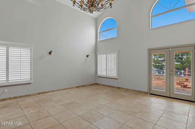 2524 MEMPHIS Avenue, El Paso, TX 79930