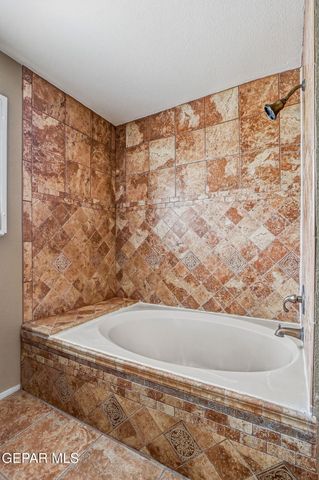 2524 MEMPHIS Avenue, El Paso, TX 79930