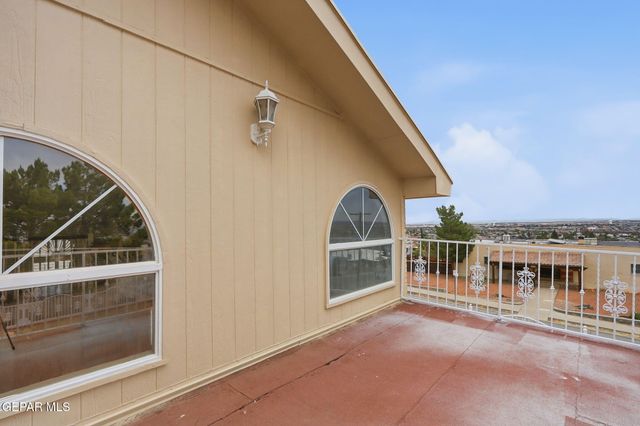 2524 MEMPHIS Avenue, El Paso, TX 79930