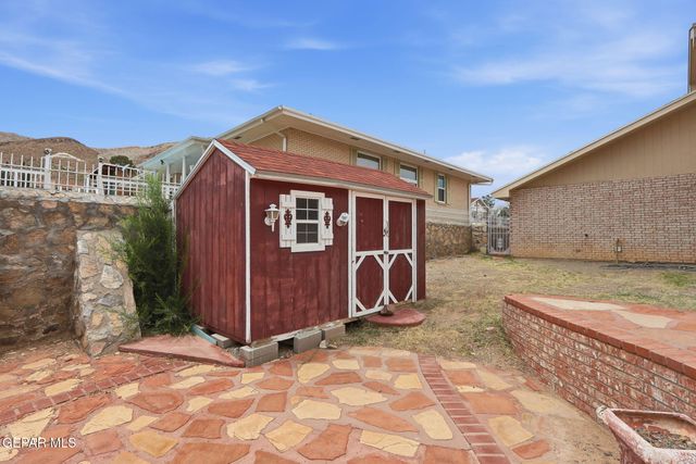 2524 MEMPHIS Avenue, El Paso, TX 79930