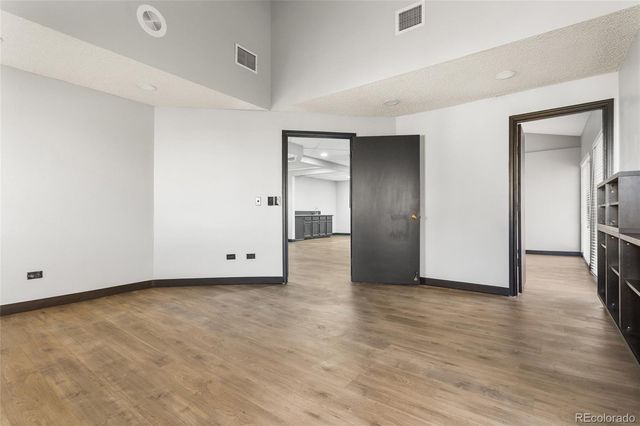 1231 S Parker Road 100A, Denver, CO 80231
