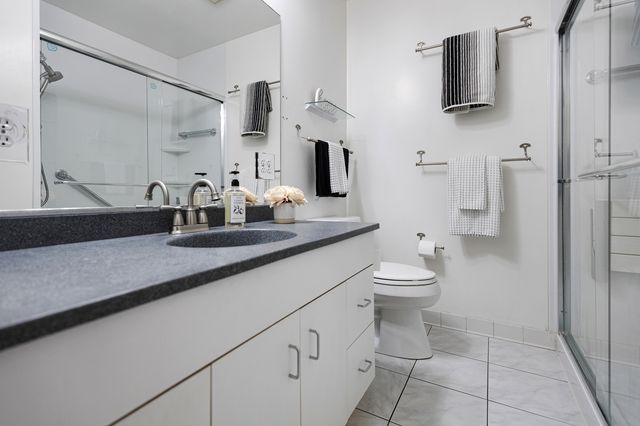 18W088 16th Street, Villa Park, IL 60181