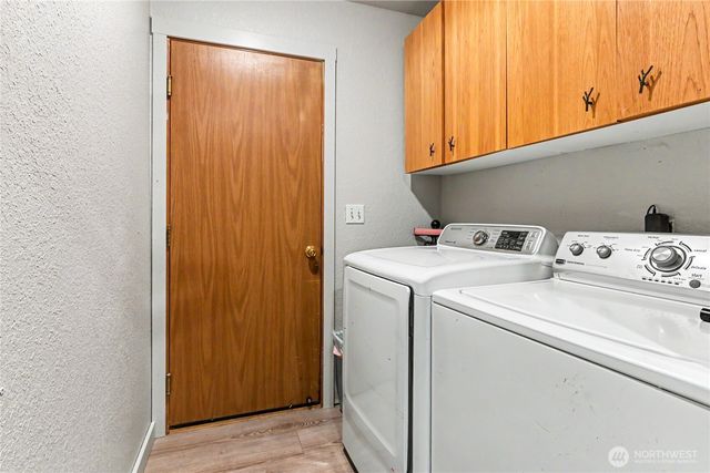 251 E Nikki Lane, Belfair, WA 98528