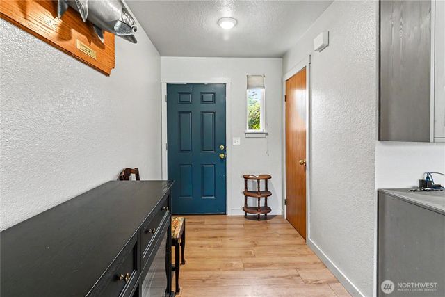 251 E Nikki Lane, Belfair, WA 98528