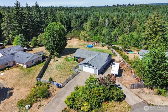 251 E Nikki Lane, Belfair, WA 98528