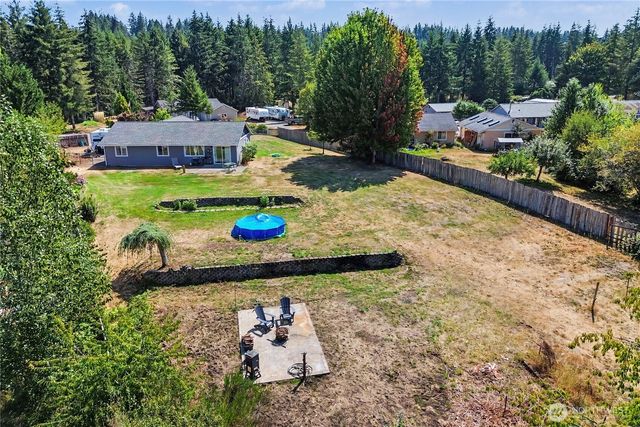 251 E Nikki Lane, Belfair, WA 98528