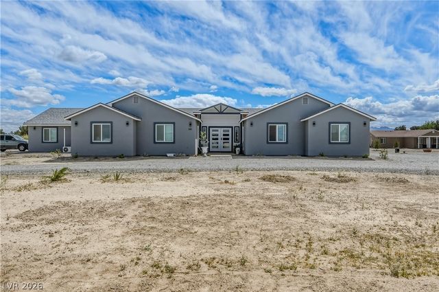 921 West Leffner Drive, Pahrump, NV 89060