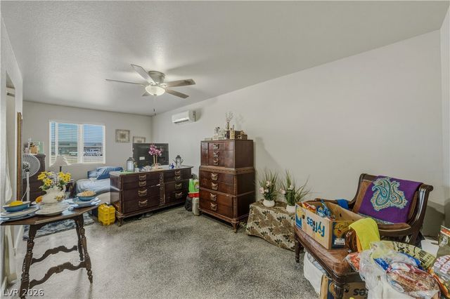 921 West Leffner Drive, Pahrump, NV 89060