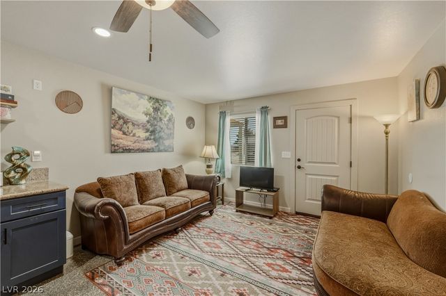 921 West Leffner Drive, Pahrump, NV 89060